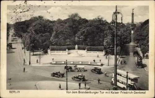 Ak Berlin, vor dem Brandenburger Tor, Kaiser Friedrich-Denkmal, Bus