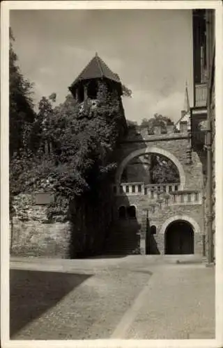 Ak Wiesbaden in Hessen,  Römermauer