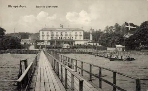 Ak Klampenborg Dänemark, Blick auf das Bellevue Strandhotel in  aufgenommen vom Meer