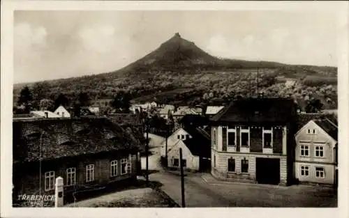 Ak Třebenice Trebnitz Region Aussig, Ortsansicht mit Berg