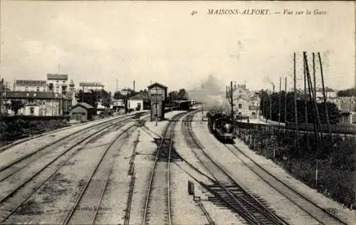 CPA Maisons Alfort Val de Marne, vue sur la Gare