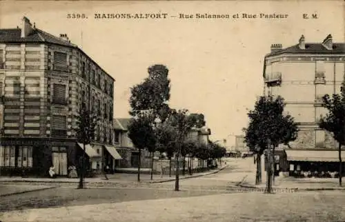 CPA Maisons Alfort Val de Marne, Rue Salanson et Rue Pasteur