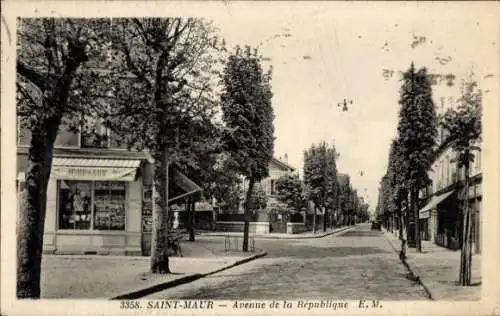 CPA Saint-Maur Val de Marne, Avenue de la République