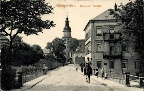 Ak Königsbrück in der Oberlausitz, Dresdner Straße, Reiter