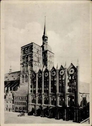 Ak Stralsund in Vorpommern,  Rathaus und Marienkirche