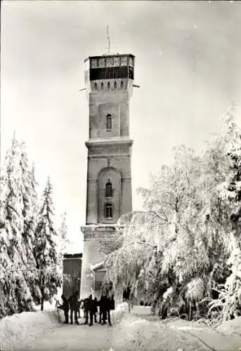Ak Annaberg Buchholz Erzgebirge, Pöhlberg, verschneiter Aussichtsturm auf dem Pöhlberg bei Ann...