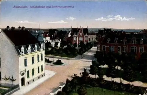 Ak Saarlouis im Saarland, Blick ind die Schulstraße und Hohenzollernring