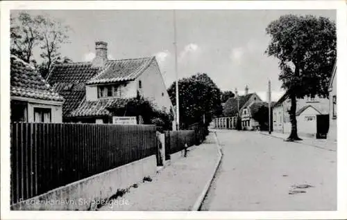 Ak Frederikshavn Dänemark, Skippergade, Dorfstraße