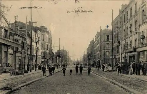 CPA Ivry sur Seine Val de Marne, Rue Nationale
