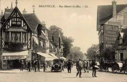 Ak Deauville Calvados, vue générale de la Rue Désiré le Hoc 