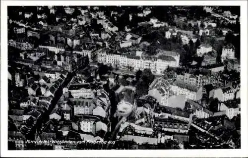 Ak Wiesbaden in Hessen, Kurviertel, Fliegeraufnahme