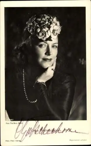 Ak Schauspielerin Olga Tschechowa, Portrait, Blumenhut, Perlenkette