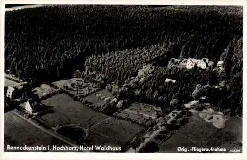 Ak Benneckenstein Oberharz am Brocken, Fliegeraufnahme, Hotel Waldhaus