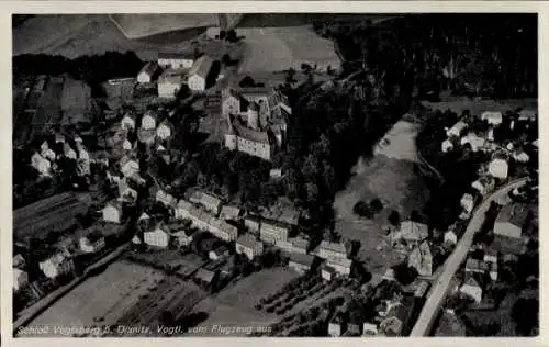 Ak Oelsnitz im Vogtland, Schloss Vogtsberg, Fliegeraufnahme