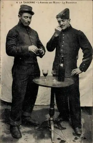Ak Französische Soldaten bei Weintrinken, L'Arrivee de Bleus, La Bienvenue