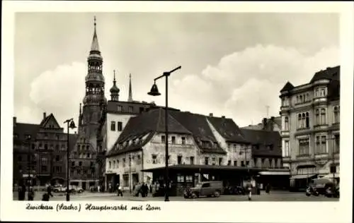 Ak Zwickau in Sachsen, Straßenansicht mit Blick auf den Dom St. Marien, Personen, Autos, Straß...