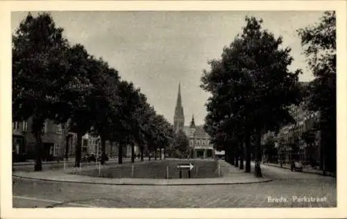 Ak Breda Nordbrabant Niederlande, Parkstraat in  ein kleiner Park mit Bäumen und einem Gebäude...