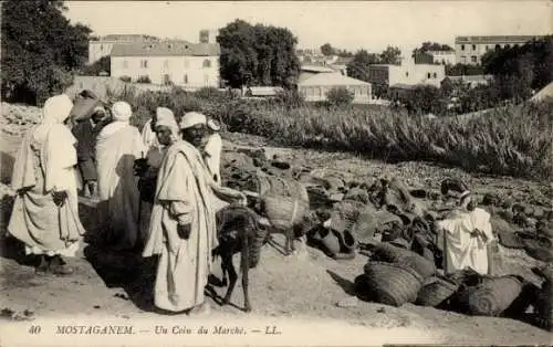 Ak Mostaganem Oran Algerien, Un Coin du Marché, Einheimische