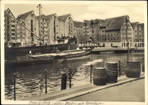 Ak Kaliningrad Königsberg Ostpreußen, Blick auf den Hafen, alte Speicher, Schiffe