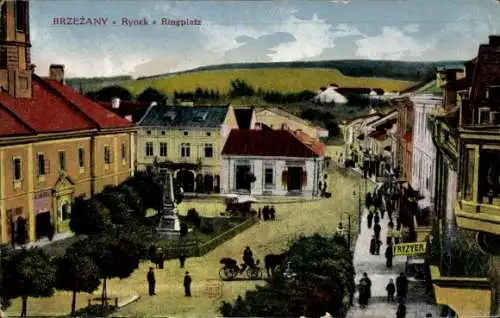 Ak Brzezany Ukraine, Blick auf den Ringplatz, Friseur