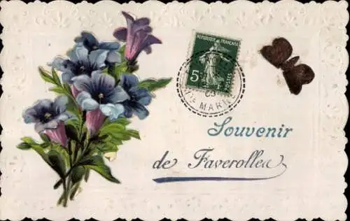 Präge Ak Blumenstrauß, Schmetterling, Souvenir, Kitsch