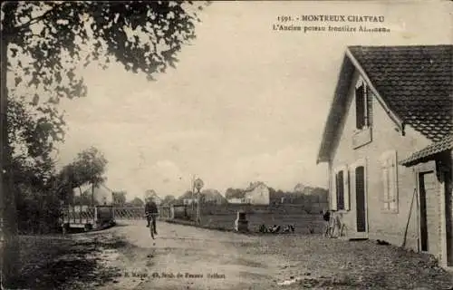 Ak Montreux Château Territoire de Belfort, L'Ancien poteau frontière