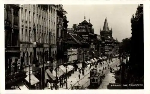Ak Praha Prag, Straßenpartie, Straßenbahn