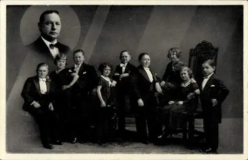 Ak Willy Heep, Liliputaner Künstler Truppe, Magdeburg, Werftstraße 15-16