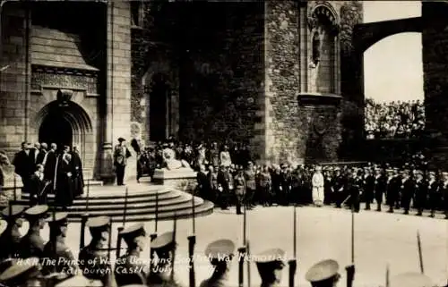 Ak Edinburgh Schottland, Schloss, Der Prinz von Wales enthüllt das Schottische Kriegerdenkmal