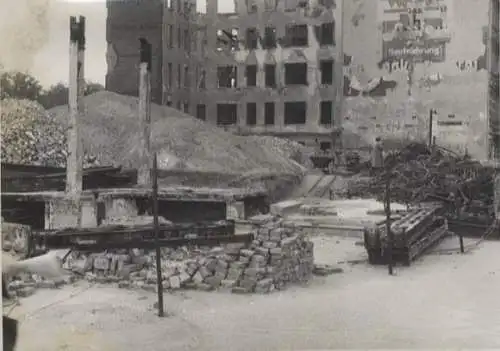 Original Foto Berlin Kreuzberg, Belle-Alliance-Straße (heute Mehringdamm), um 1946
