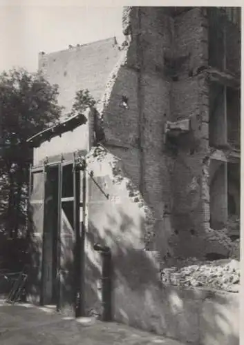 Original Foto Berlin Kreuzberg, Königgrätzer Str. (heute Stresemannstr.), Hebbel-Theater, um 1946