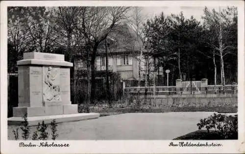 Ak Berlin Zehlendorf Nikolassee, Heldendenkmal