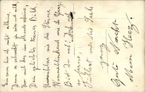 Ak Liebespaar im Auto, Lenkrad, Hut