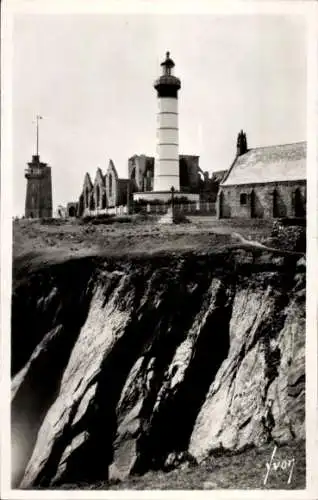 Ak Pointe de Saint Mathieu Finistère, Le sémaphore, le phare et ruines de l'abbaye, Leuchtturm