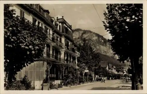 Ak Meiringen Kanton Bern Schweiz, Straßenpartie, Brunig-Garage