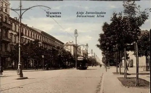 Ak Warszawa Warschau Polen, Straße mit Straßenbahn, Bäume, historische Gebäude, Beleuchtung