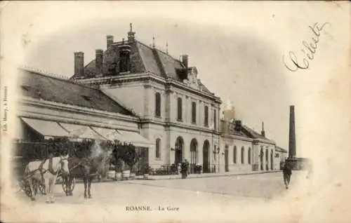 Ak Roanne Loire, Bahnhof, Pferdewagen, alte Architektur, Mensch, Rauchschornstein