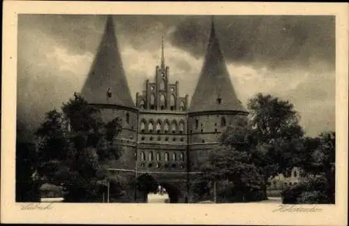 Set von 12 Ak im Umschlag, Lübeck, diverse Ansichten