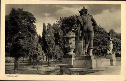 Set von 12 Ak im Umschlag, Lübeck, diverse Ansichten