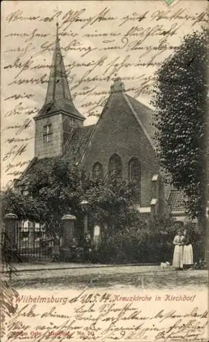 Ak Hamburg Wilhelmsburg Kirchdorf, Kreuzkirche in Kirchdorf, zwei Frauen, historische Architektur