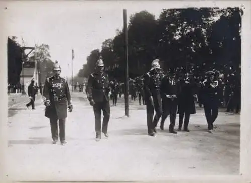 Foto Ak Französische Polizisten um 1911, Fotograf Meurisse