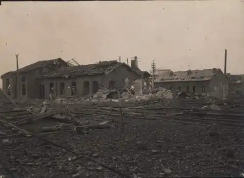 Foto Laon Aisne, Kriegszerstörungen, Zerstörte Häuser, 1918