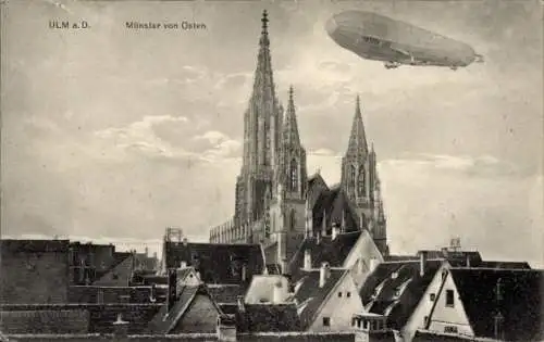 Ak Ulm an der Donau, Münster, Zeppelin