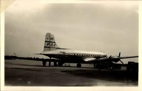 Foto Flughafen, Passagierflugzeug, Pan American World Airways