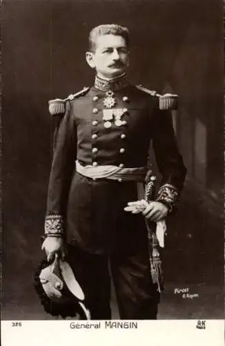 Ak General Mangin, Porträt in Uniform