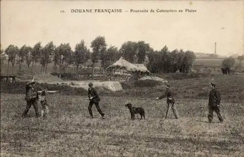 CPA Douane Francaise, Poursuite de Ceinturiers en Plaine