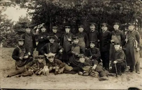 Foto Ak Paderborn in Westfalen, Sennelager, Truppenübungsplatz Senne, Soldaten in Uniform