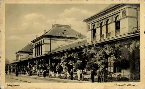 Ak Kaposvár Ungarn, Bahnhof, Kaposvár