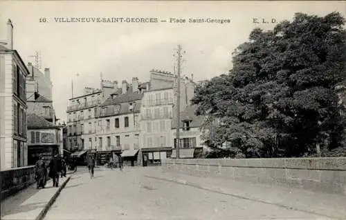 CPA Villeneuve Saint Georges Val de Marne, Place Saint Georges