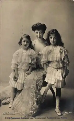 Ak Prinzessin Ingeborg von Schweden, Prinzessinnen Margareta und Märta